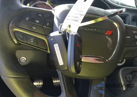 2015 Dodge Challenger R/T Scat Pack из США, поврежденный, VIN 2C3CDZFJXFH913329